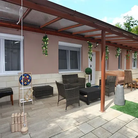 Hangjegy 3* 데브레첸